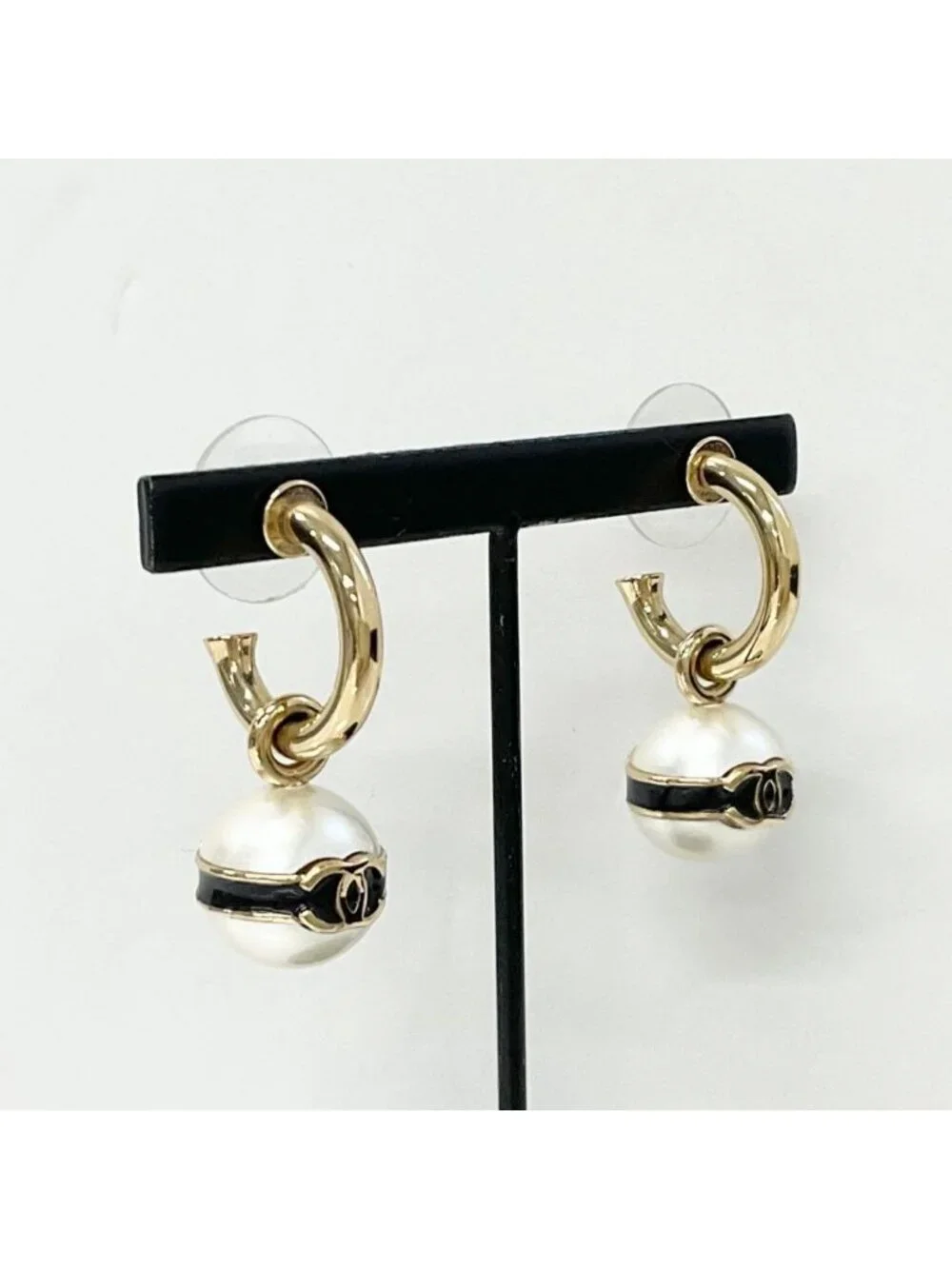 CHANEL brand size